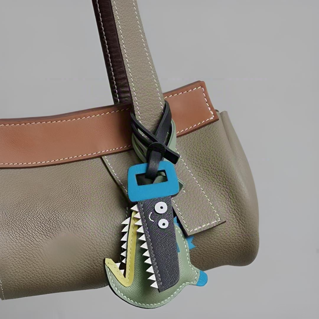 Happy saws bag charm gift
keychain
birthday gift
Christmas gift