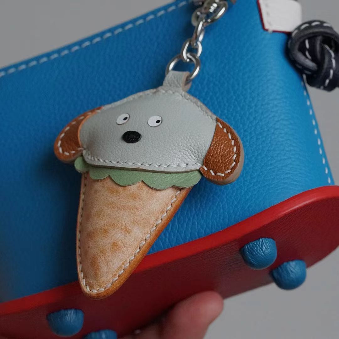 Ice Cream Themed Dog Bag Charm
Unique birthday gift
Kawaii gift for kids