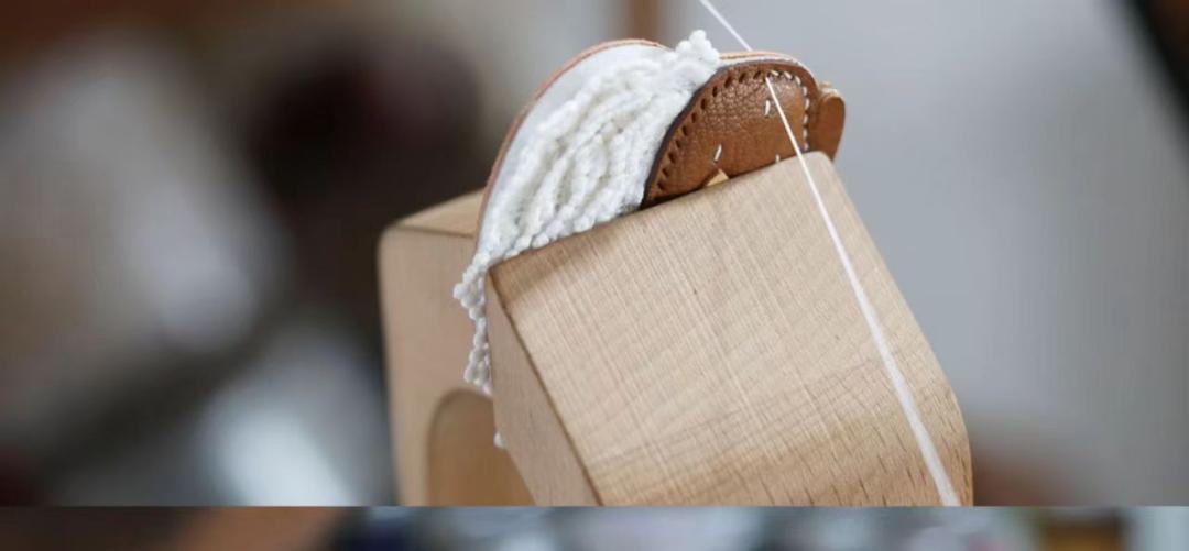 Lace Hedgehog bag charm gift
birthday gift
festival gift
keychain