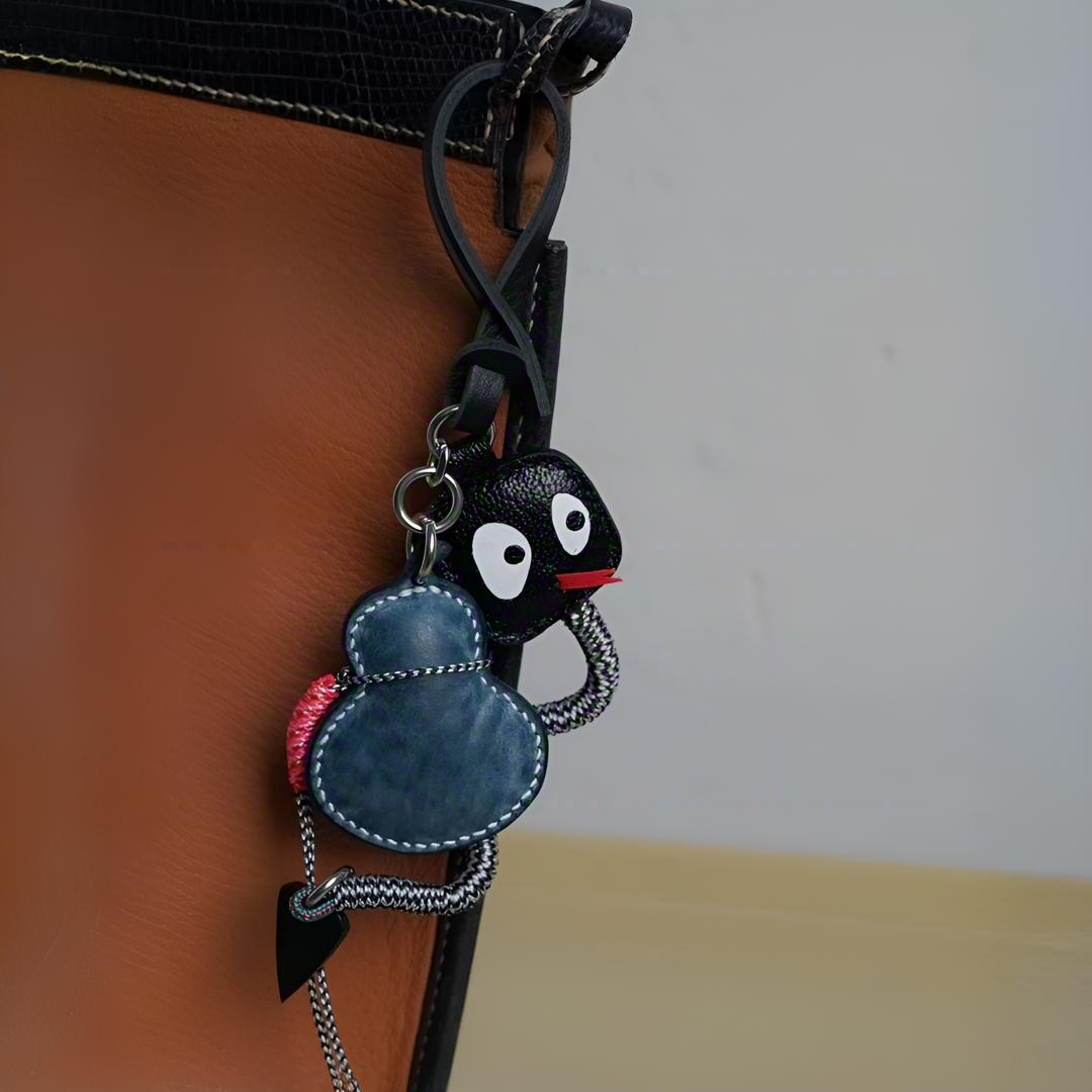 calabash bag charm gift
birthday gift
festival gift
keychain