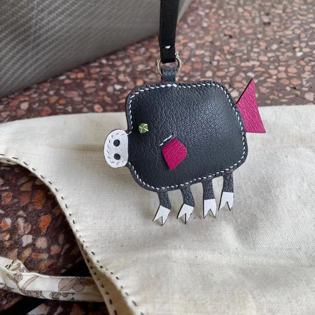 pig bag charm gift
birthday gift
festival gift
keychain