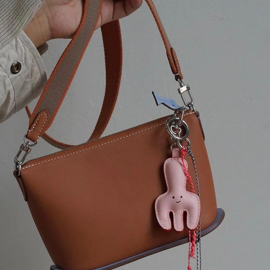 small_fork bag charm gift
birthday gift
festival gift
keychain