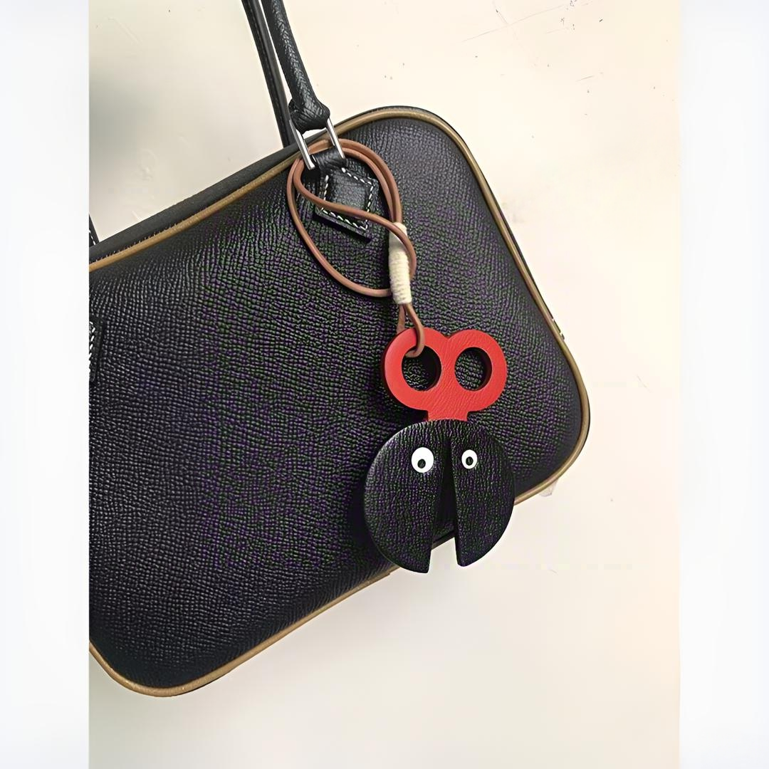 Beetle Scissors bag charm gift
keychain
birthday gift
Christmas gift