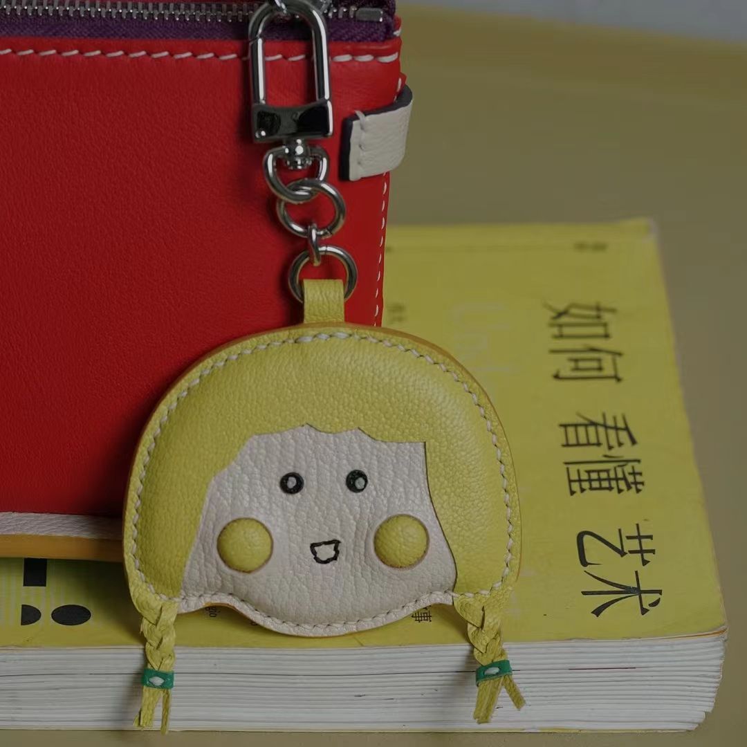 Braided dimple girl bag charm gift
keychain
birthday gift
Christmas gift