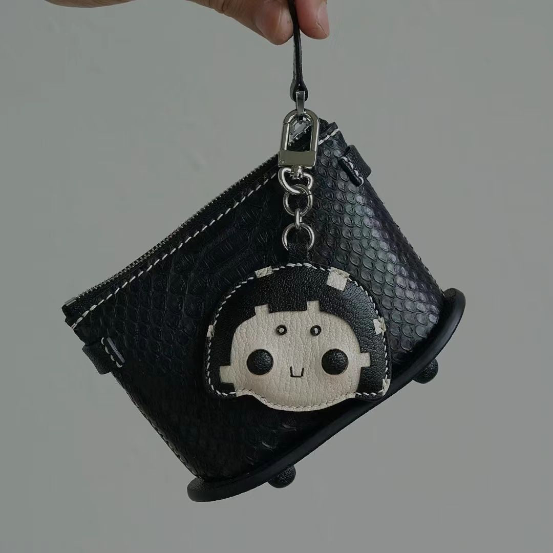 Braided dimple girl bag charm gift
keychain
birthday gift
Christmas gift