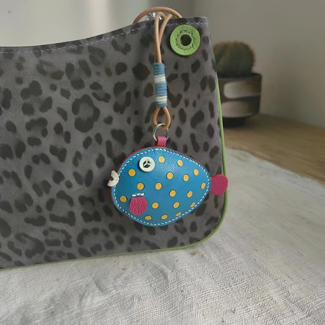 Bubble Fish bag charm gift
keychain
birthday gift
Christmas gift