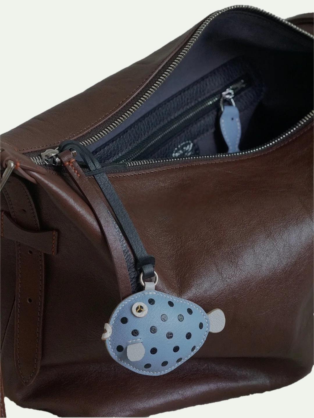 Bubble Fish bag charm gift
keychain
birthday gift
Christmas gift