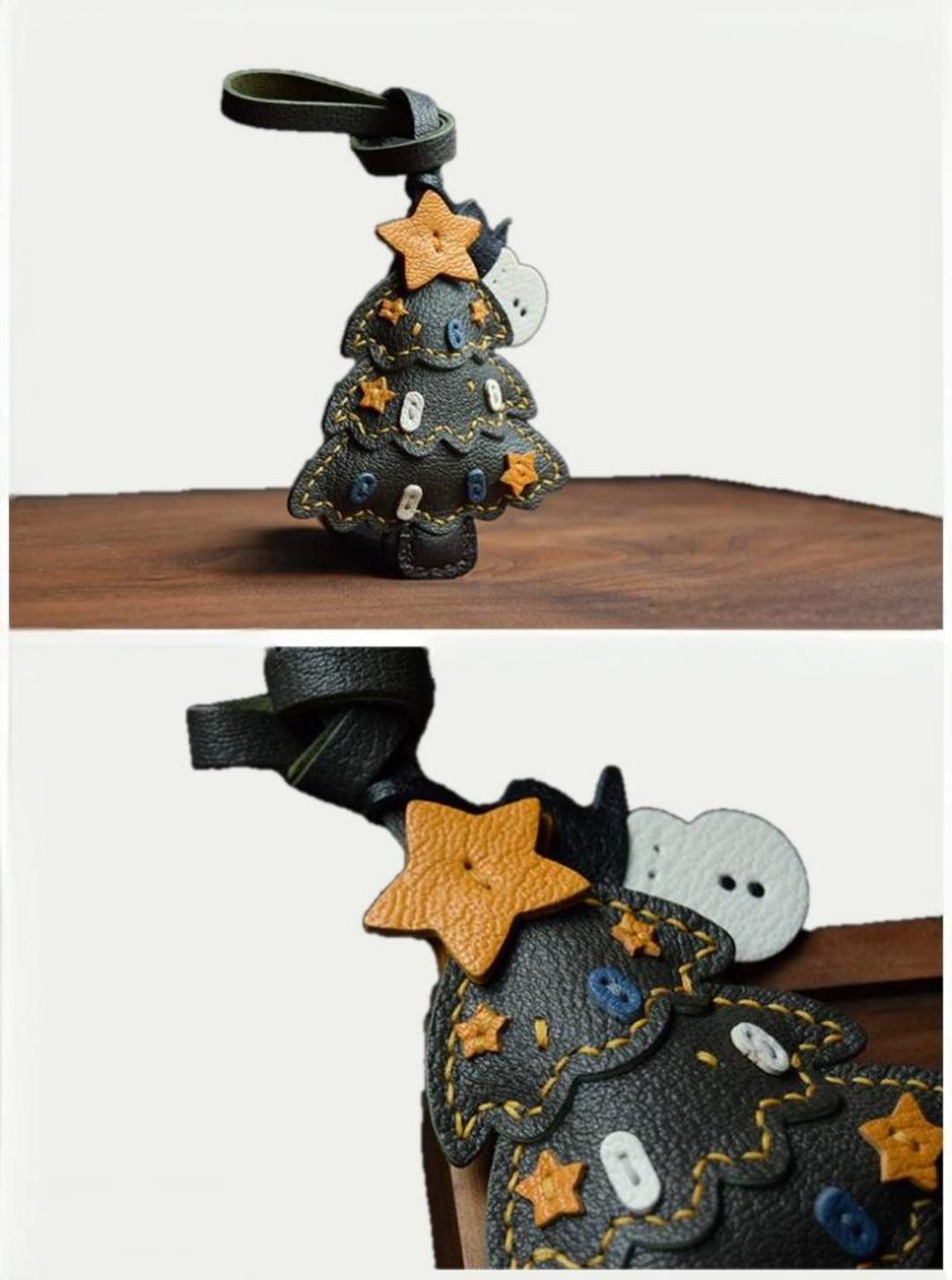 Christmas tree bag charm gift
﻿French sheepskin 
handmade keychain
Christmas gift