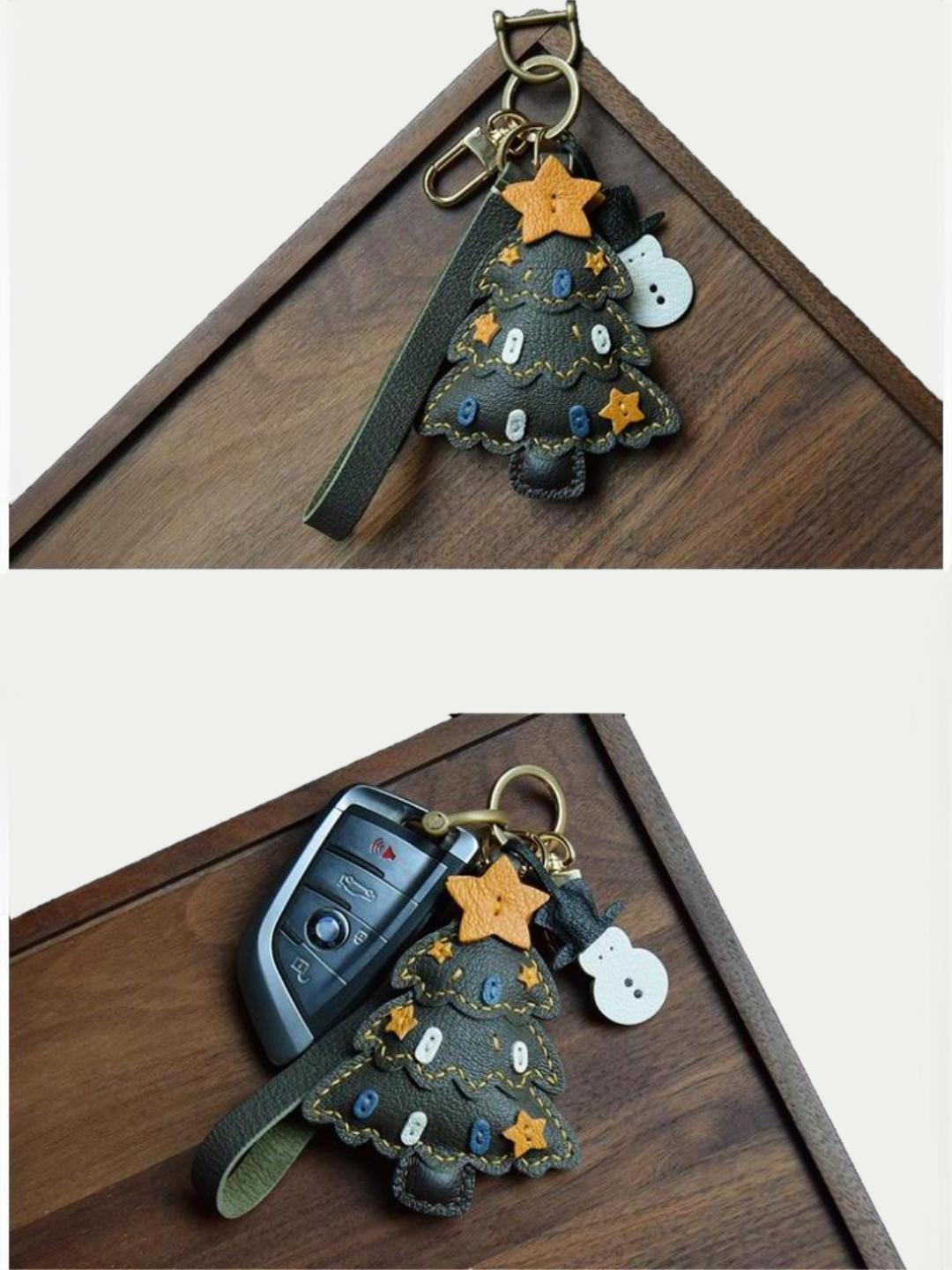 Christmas tree bag charm gift
﻿French sheepskin 
handmade keychain
Christmas gift