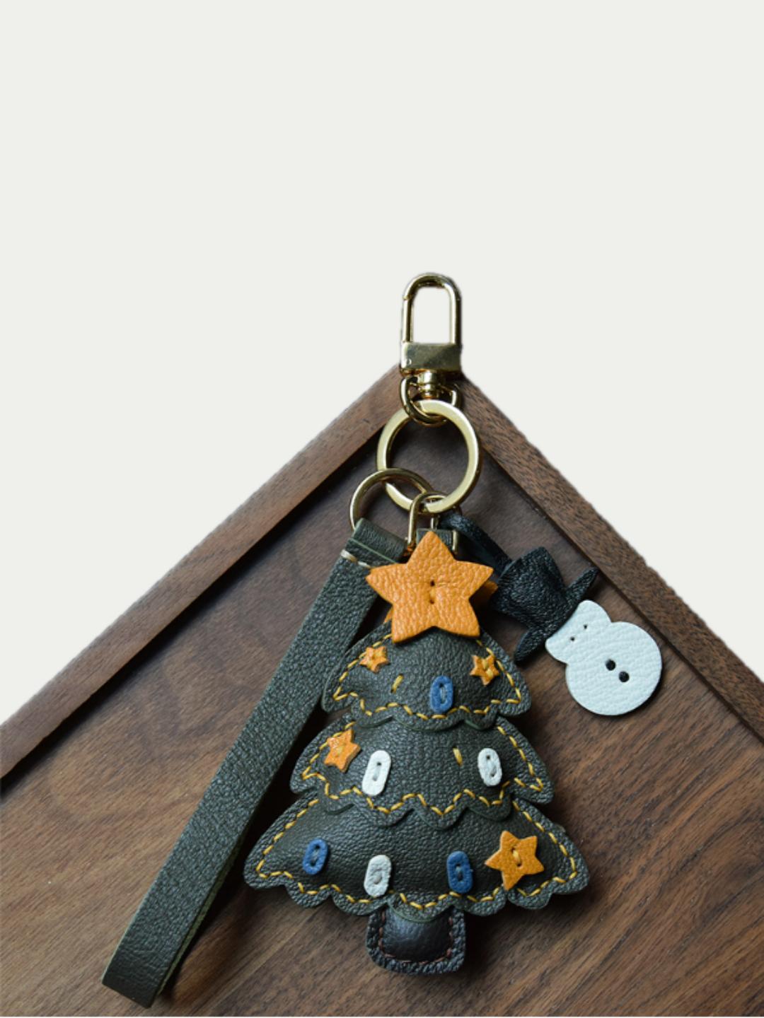 Christmas tree bag charm gift
﻿French sheepskin 
handmade keychain
Christmas gift