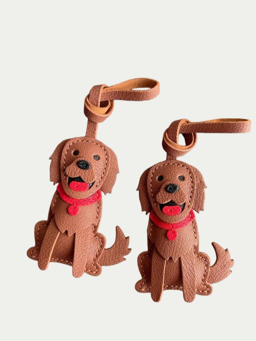 Golden Retriever bag charm gift for dog lovers
French lambskin Golden Retriever bag charm
Handmade Golden Retriever bag charm
Handmade French lambskin Golden Retriever bag charm