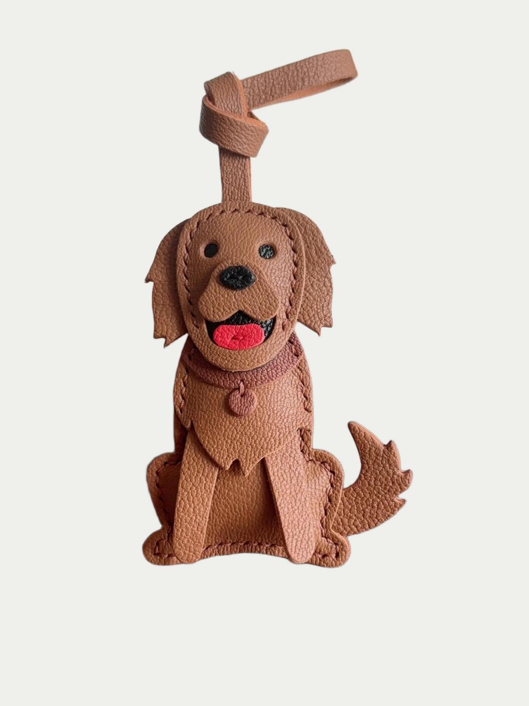 Golden Retriever bag charm gift for dog lovers
French lambskin Golden Retriever bag charm
Handmade Golden Retriever bag charm
Handmade French lambskin Golden Retriever bag charm