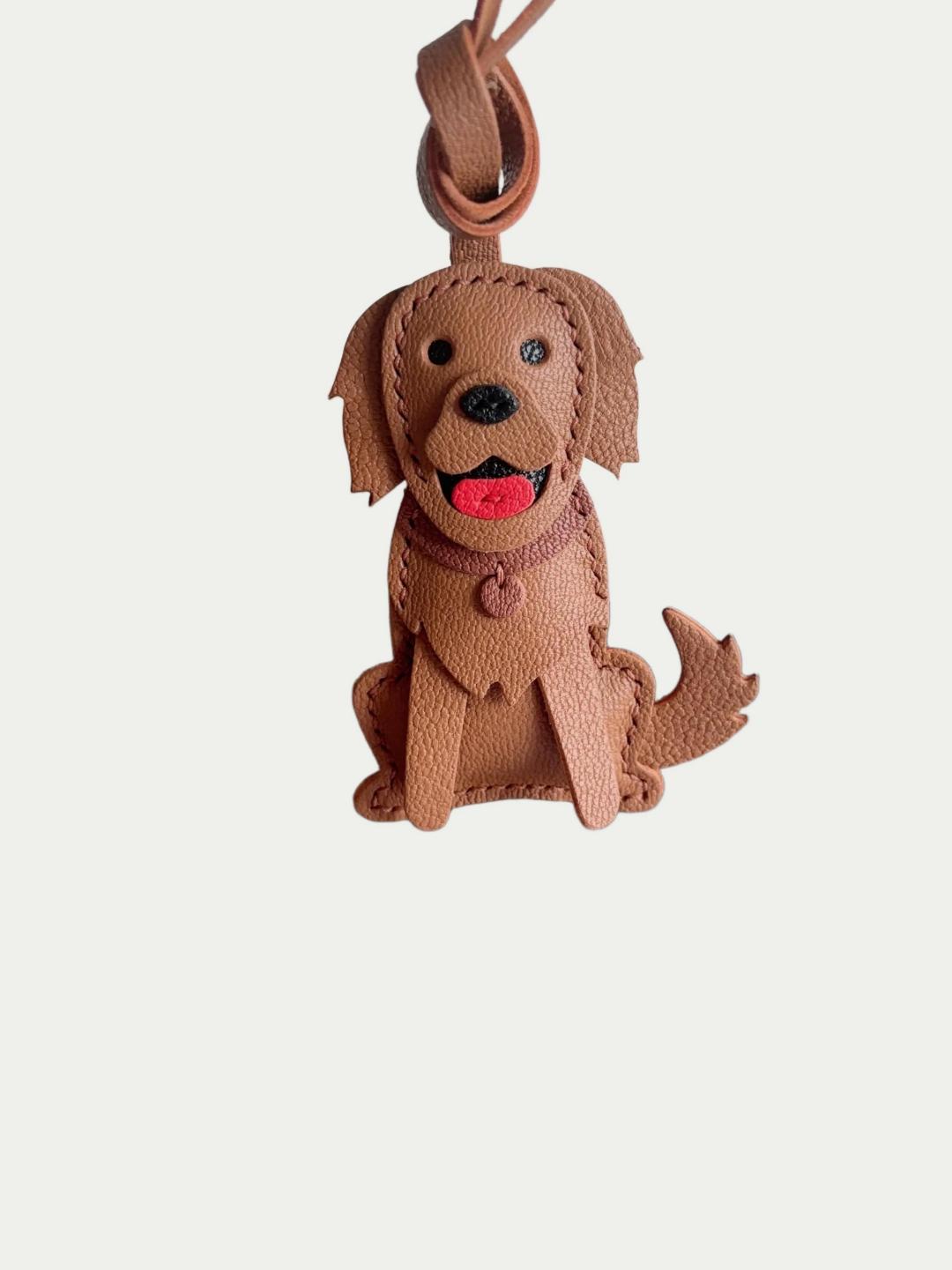 Golden Retriever bag charm gift for dog lovers
French lambskin Golden Retriever bag charm
Handmade Golden Retriever bag charm
Handmade French lambskin Golden Retriever bag charm