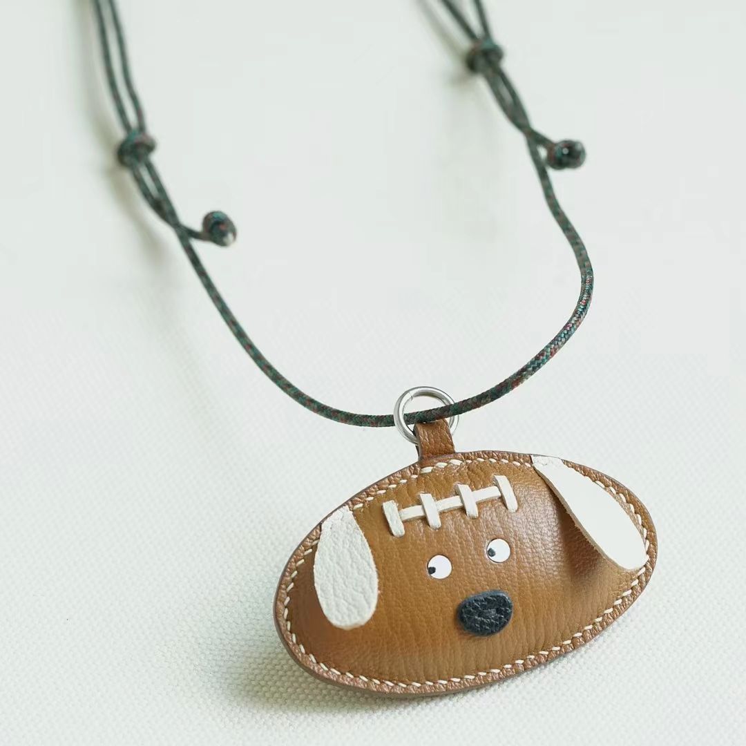 handmade Rugby Dog bag charm gift
Christmas gifts 
birthday gifts for her
Valentine's Day gift ideas
keychain