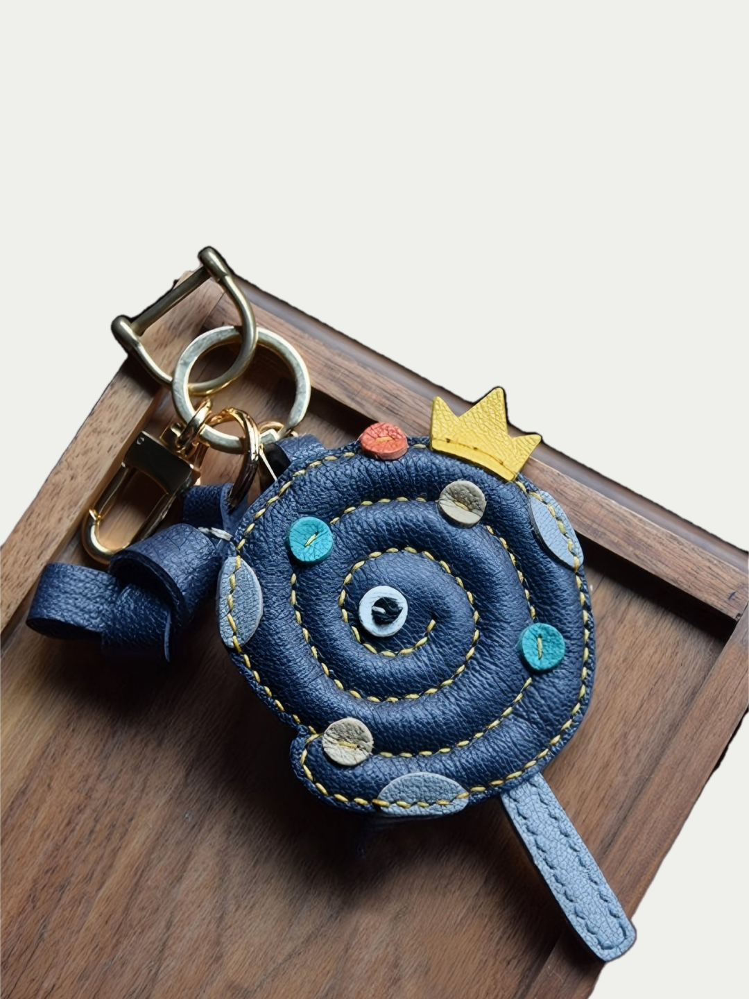 Snake shaped lollipop bag charm gift
luxury handmade gift set
French sheepskin handmade keychain