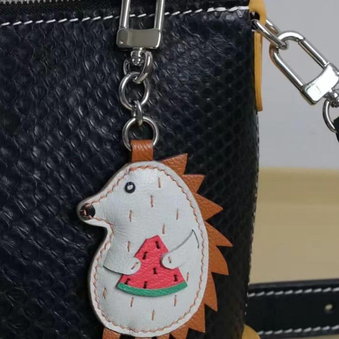 Watermelon hedgehog bag charm gift
birthday gift
festival gift
keychain