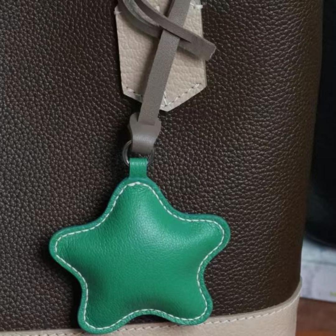 Wishing Star bag charm gift
birthday gift
festival gift
keychain