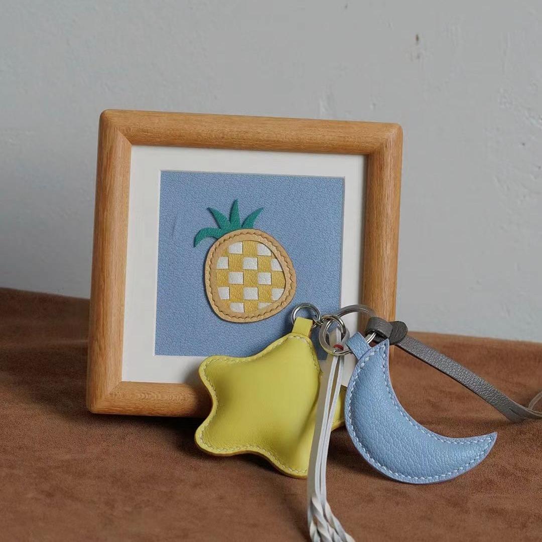 Wishing Star bag charm gift
birthday gift
festival gift
keychain