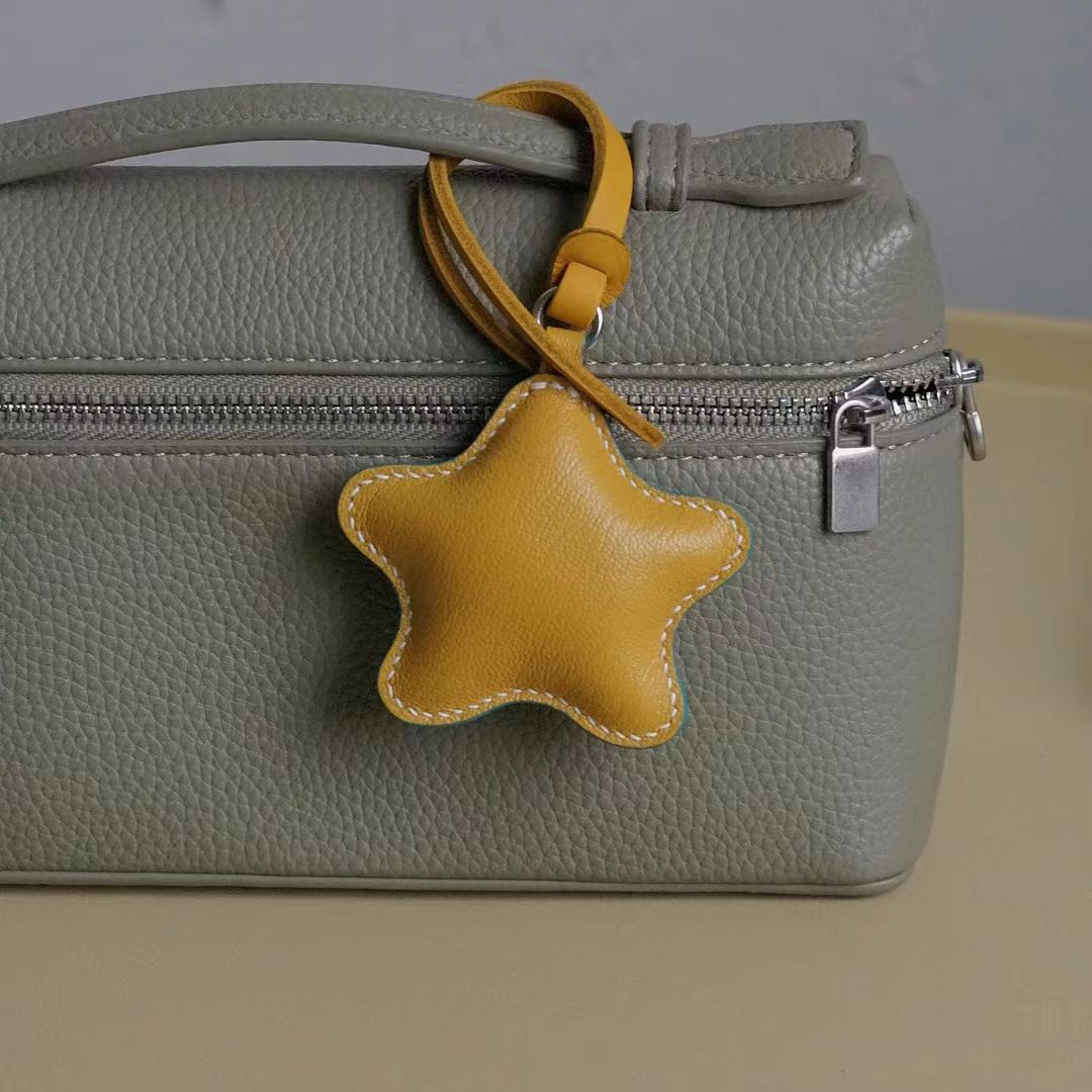 Wishing Star bag charm gift
birthday gift
festival gift
keychain