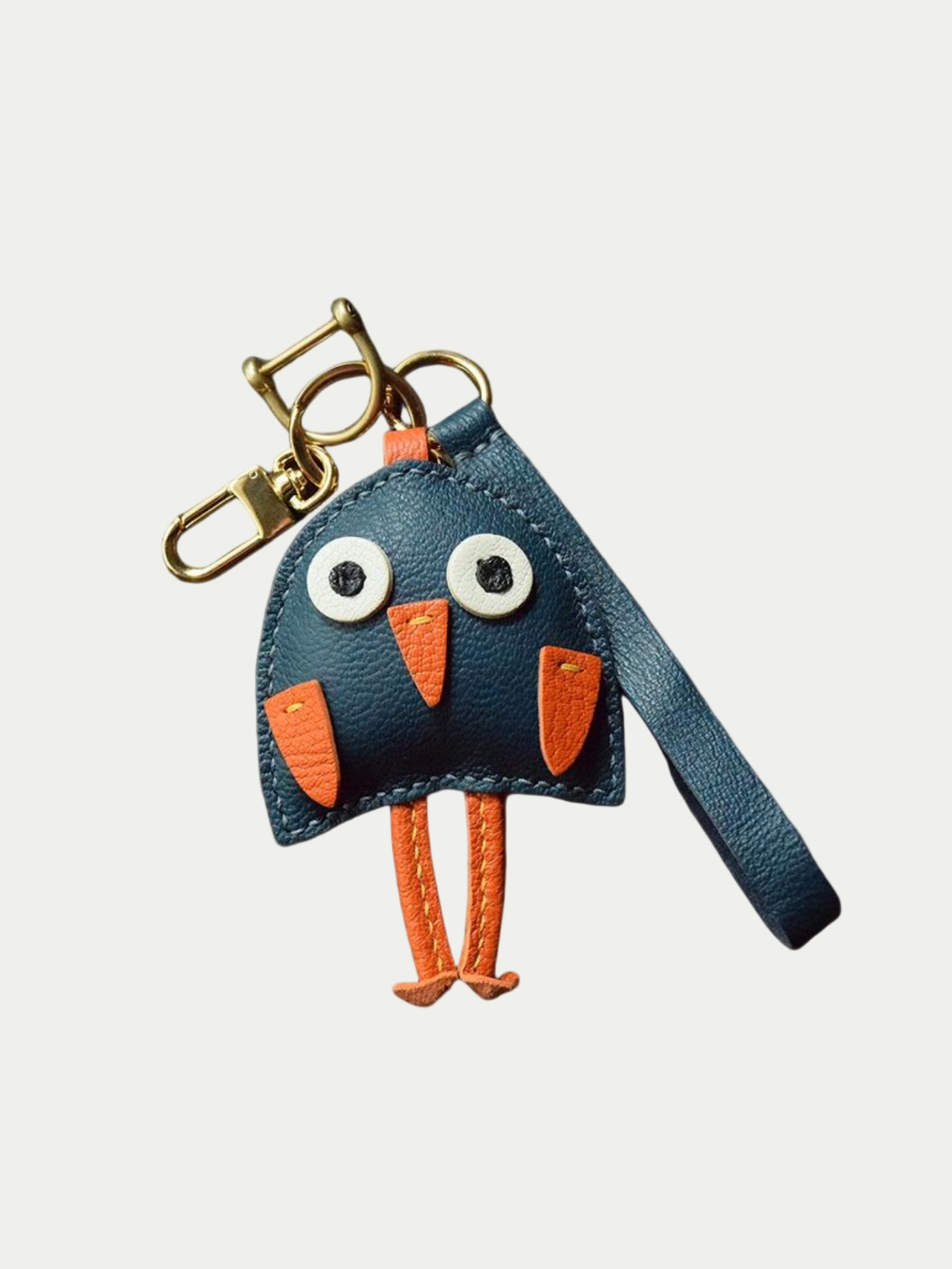 Handmade genuine leather
Car key pendant
Rearview mirror decoration
Minimalist and individualistic trend
bird bag charm gift

