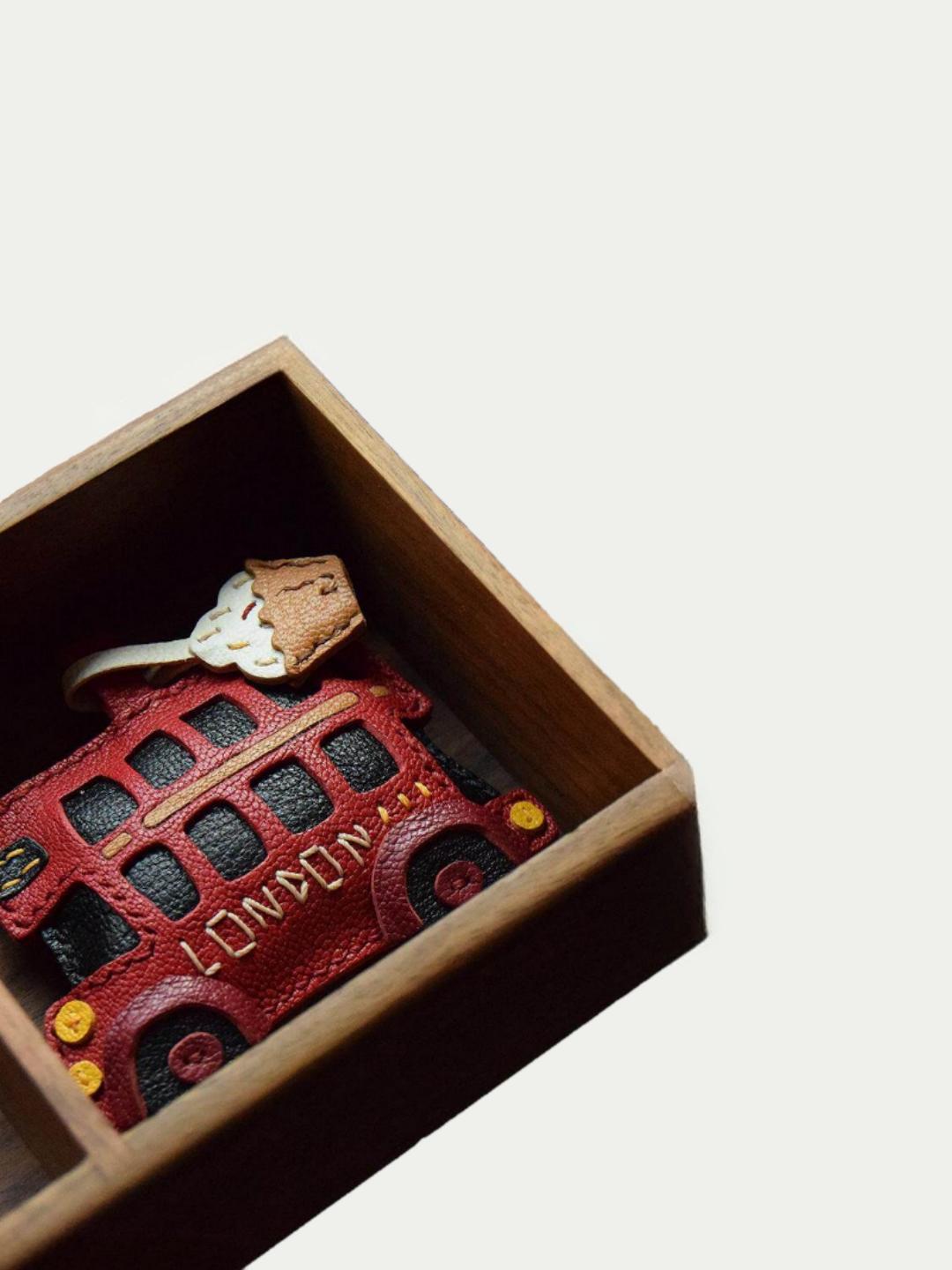 High quality lambskin bag charm
Handmade French lambskin bus keychain
Cute bus shaped bag charm
Mini bus leather bag pendant
Soft lambskin bus bag accessory
Hand stitched bus bag charm
French leather bus bag ornament
Handmade French lambskin bus bag charm
French sheepskin bus bag pendant
Handcrafted bus bag charm
Leather bus bag charm