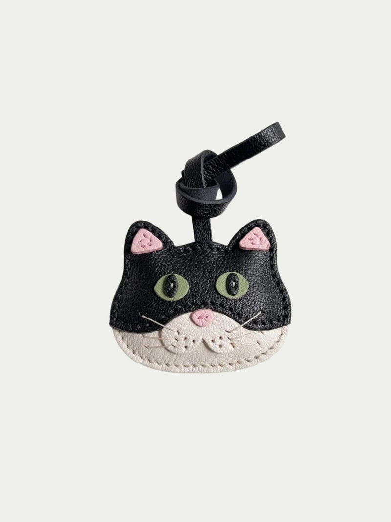 French Handmade Sheepskin Cat Bag Charm
Artisanal French Lambskin Cat Purse Hanger
Luxury French Sheepskin Cat Bag Pendant Gift
Gift for cat lover