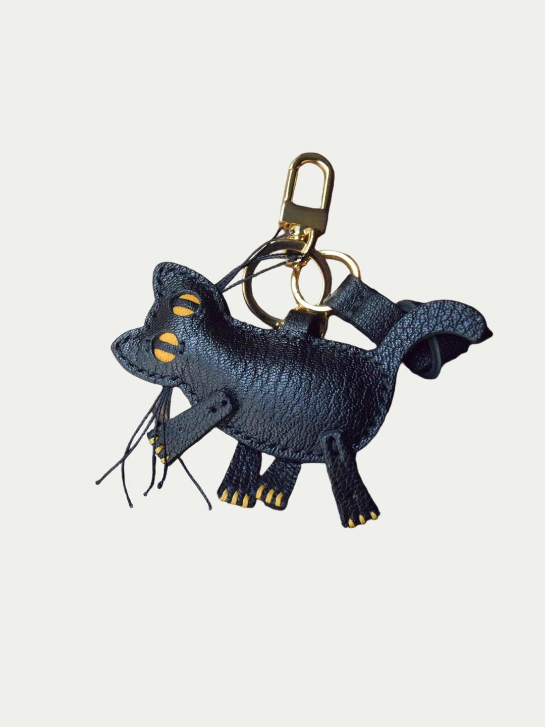 black cat bag charm gift
luxury handmade gift set
leather cat bag charm gift
French sheepskin handmade keychain