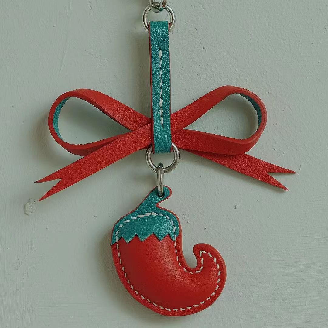 chilli bag charm gift
birthday gift
festival gift
keychain