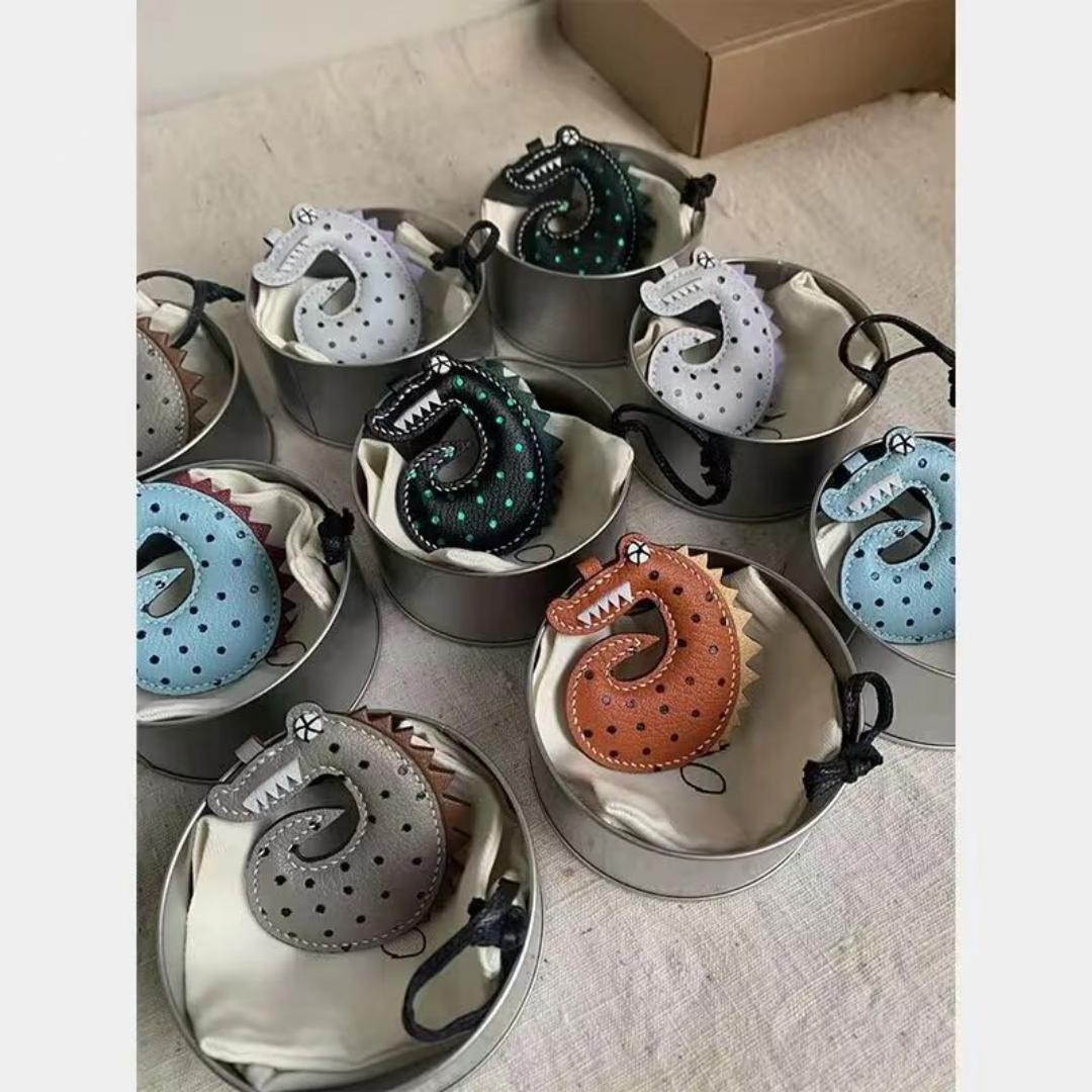 crocodile bag charm gift
birthday gift
festival gift
keychain