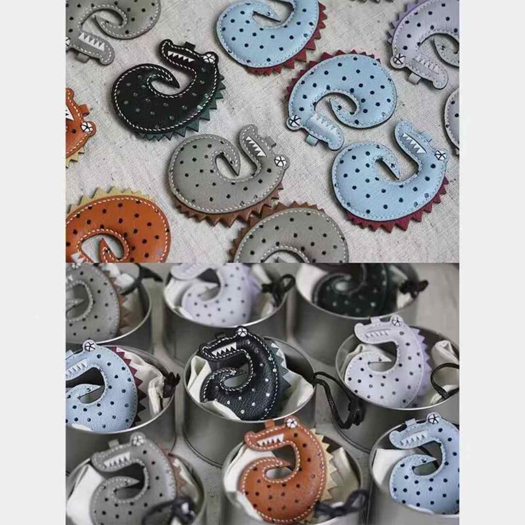 crocodile bag charm gift
birthday gift
festival gift
keychain