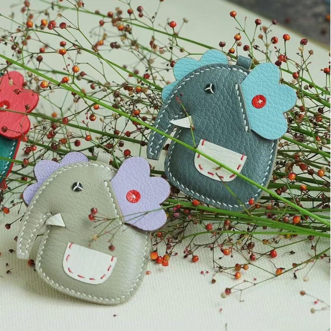 elephant bag charm gift
birthday gift
festival gift
keychain
