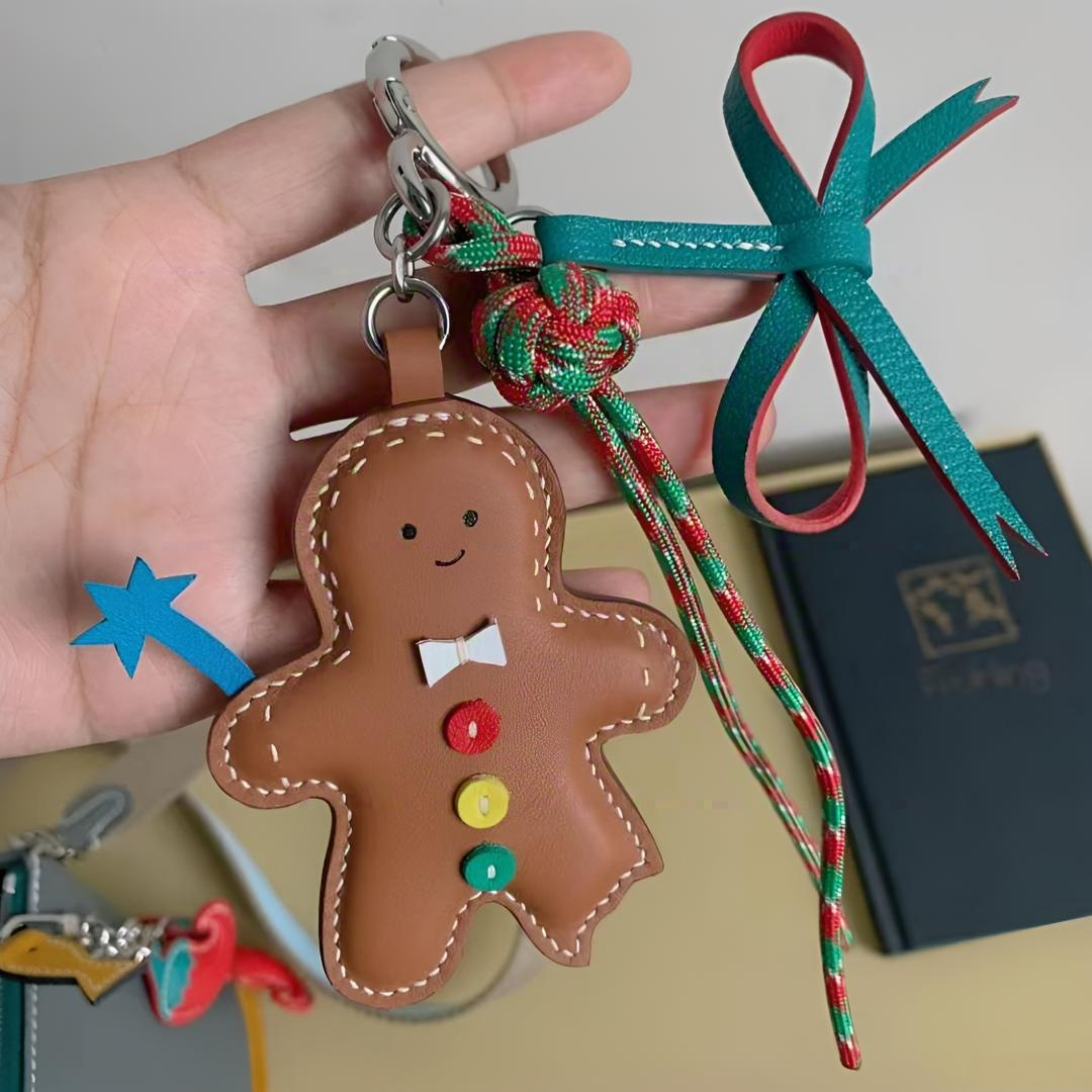 gingerbread man bag charm gift
keychain
birthday gift
Christmas gift