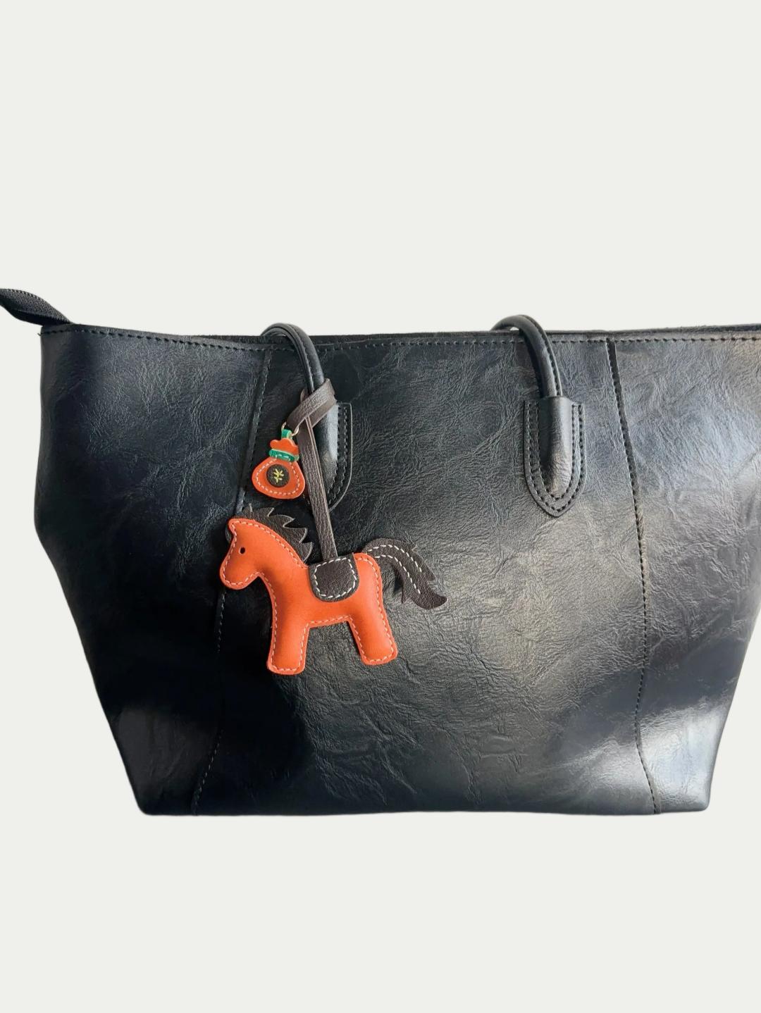 Birthday gift horse leather bag charm
Handmade French lambskin horse bag charm
Genuine sheepskin pony bag charm for handbag
Cute horse bag charm handmade leather
Luxury French lambskin horse bag pendant
Soft sheepskin horse keychain bag charm
French lambskin horse bag charm