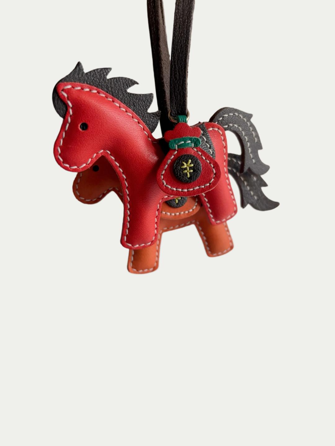 Birthday gift horse leather bag charm
Handmade French lambskin horse bag charm
Genuine sheepskin pony bag charm for handbag
Cute horse bag charm handmade leather
Luxury French lambskin horse bag pendant
Soft sheepskin horse keychain bag charm
French lambskin horse bag charm