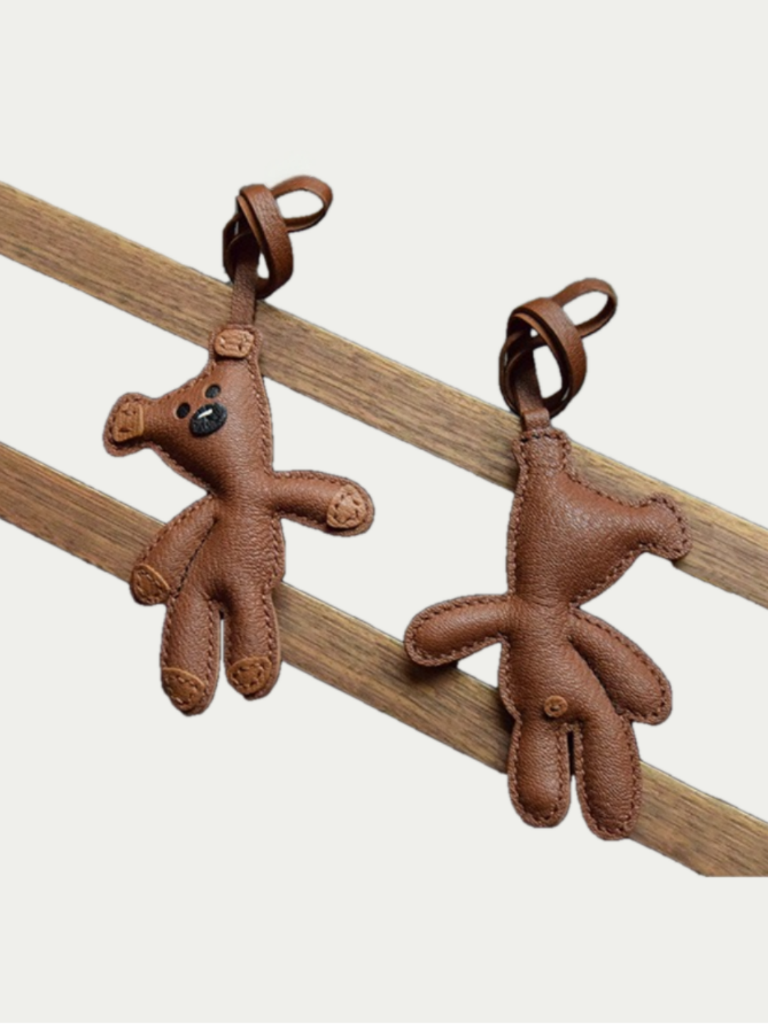 little bear bag charm gift
luxury handmade gift set
French sheepskin handmade keychain