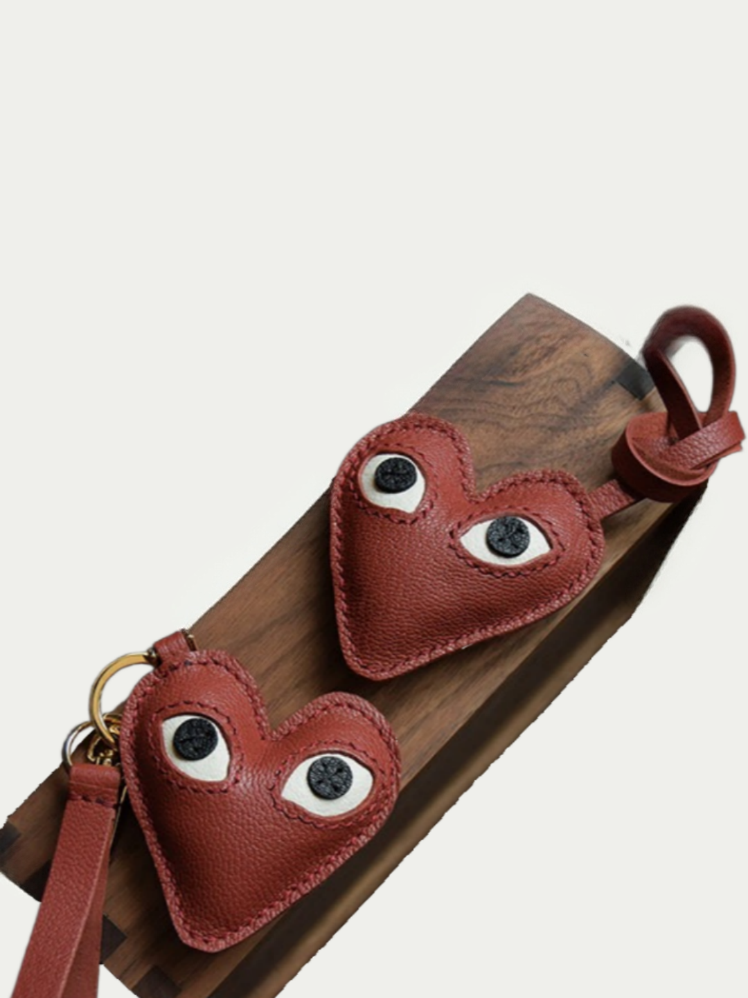 love bag charm gift
luxury handmade gift set
French sheepskin handmade keychain