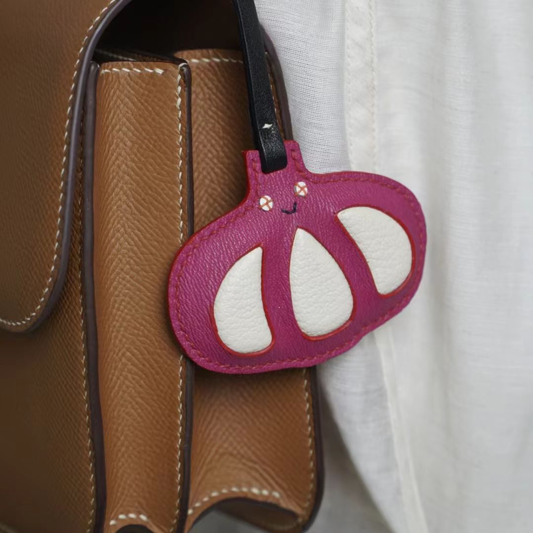 mangosteen bag charm gift
birthday gift
festival gift
keychain