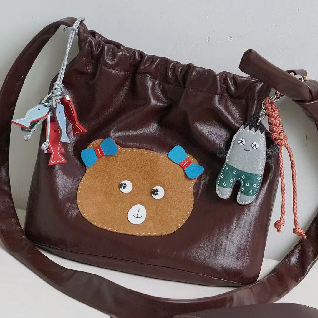 pencil bag charm gift
birthday gift
festival gift
keychain