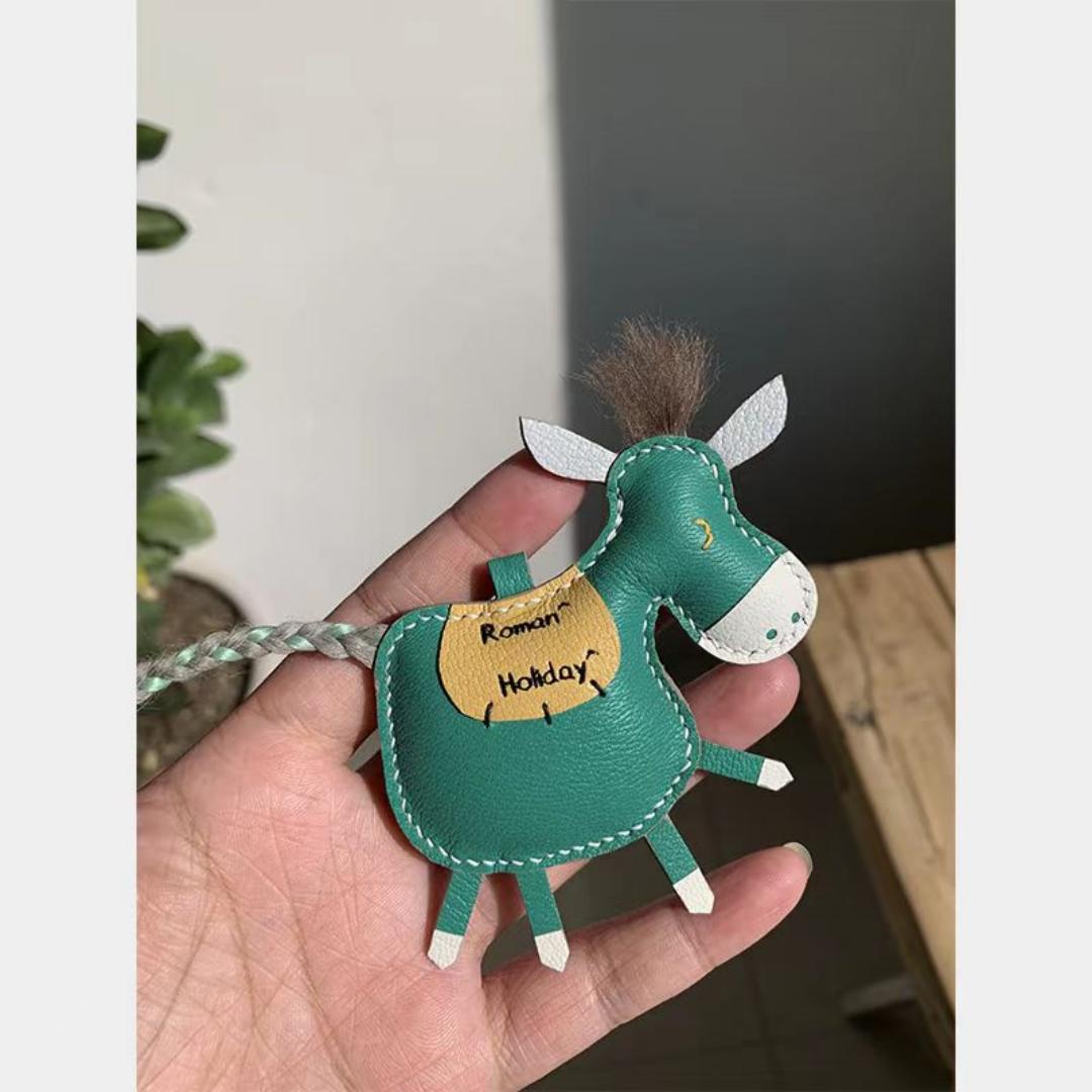 pony bag charm gift
birthday gift
festival gift
keychain