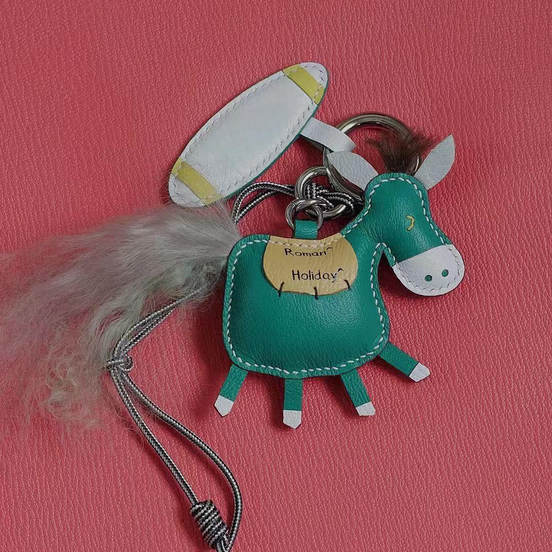 pony bag charm gift
birthday gift
festival gift
keychain
