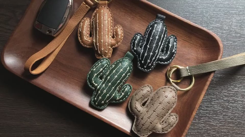 cactus bag charm gift
luxury handmade gift set
French sheepskin handmade keychain