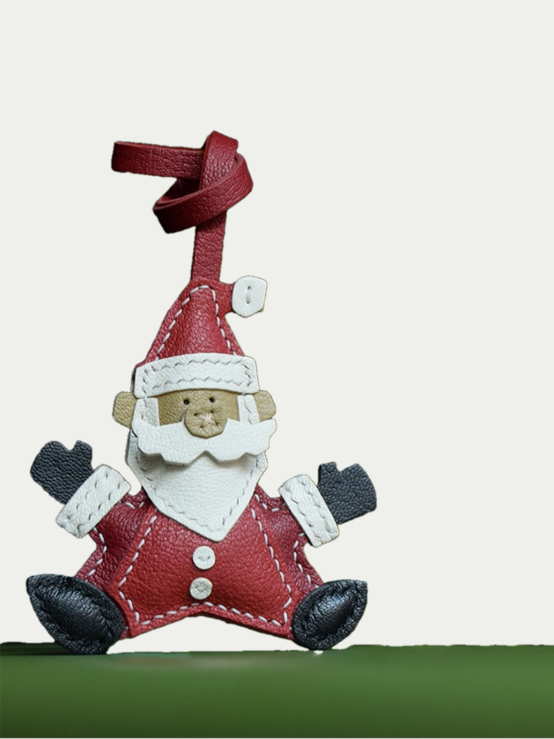 Santa Claus bag charm gift
luxury handmade gift set
leather cat bag charm gift
French sheepskin handmade keychain