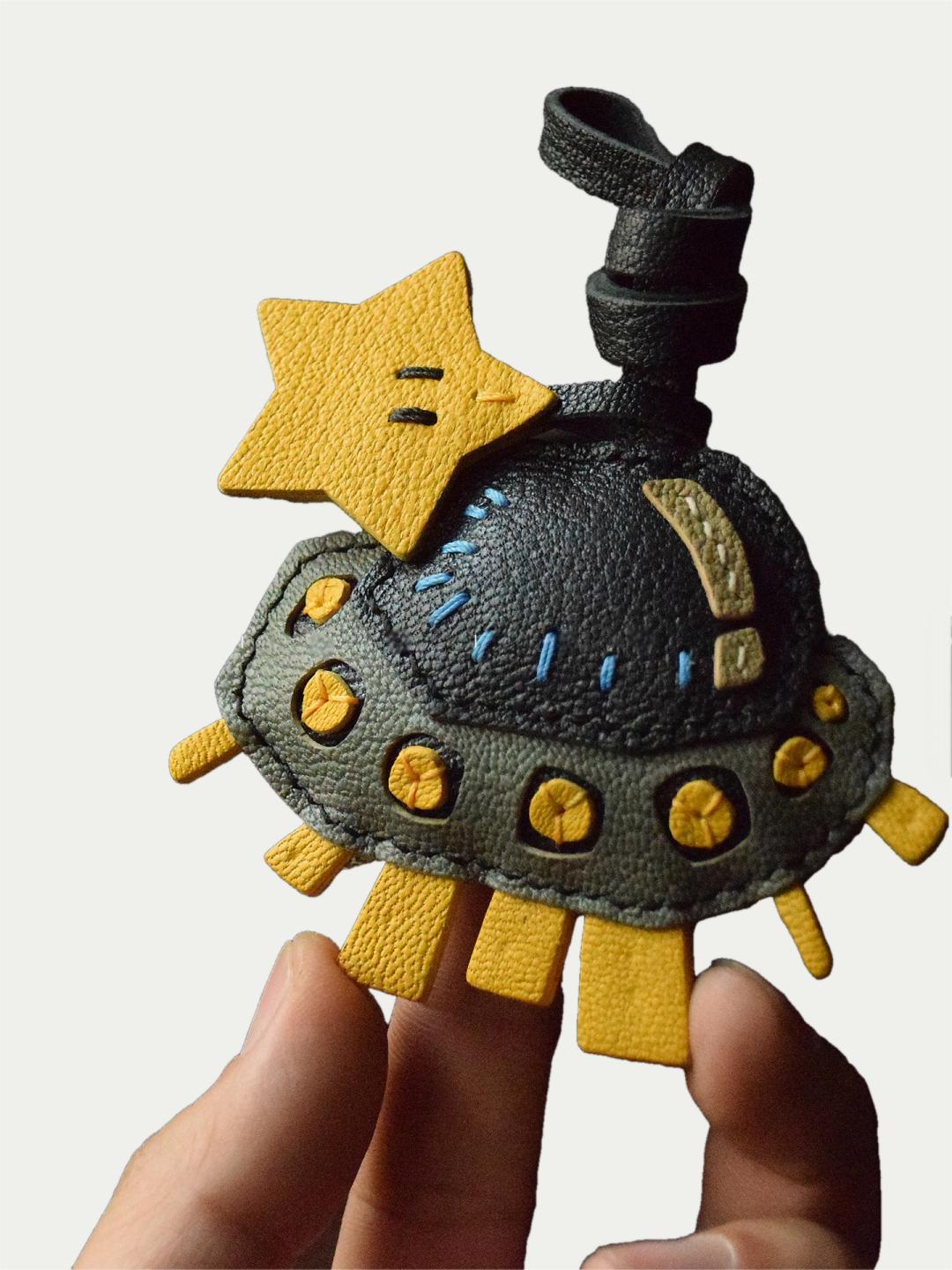 spaceship bag charm gift
﻿French sheepskin 
handmade keychain
fashion coordination