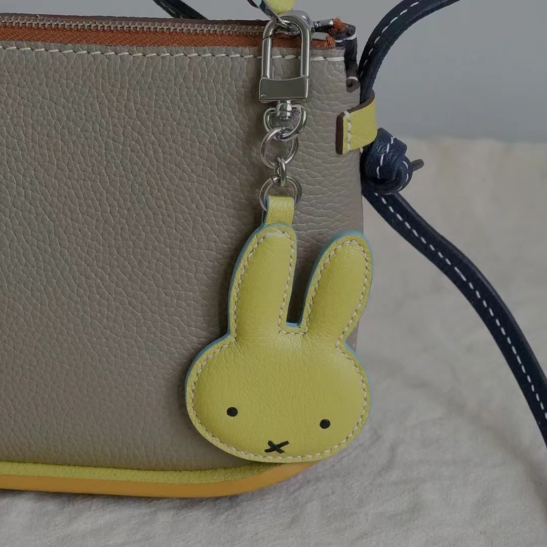 rabbit bag charm gift
keychain
birthday gift
Christmas gift