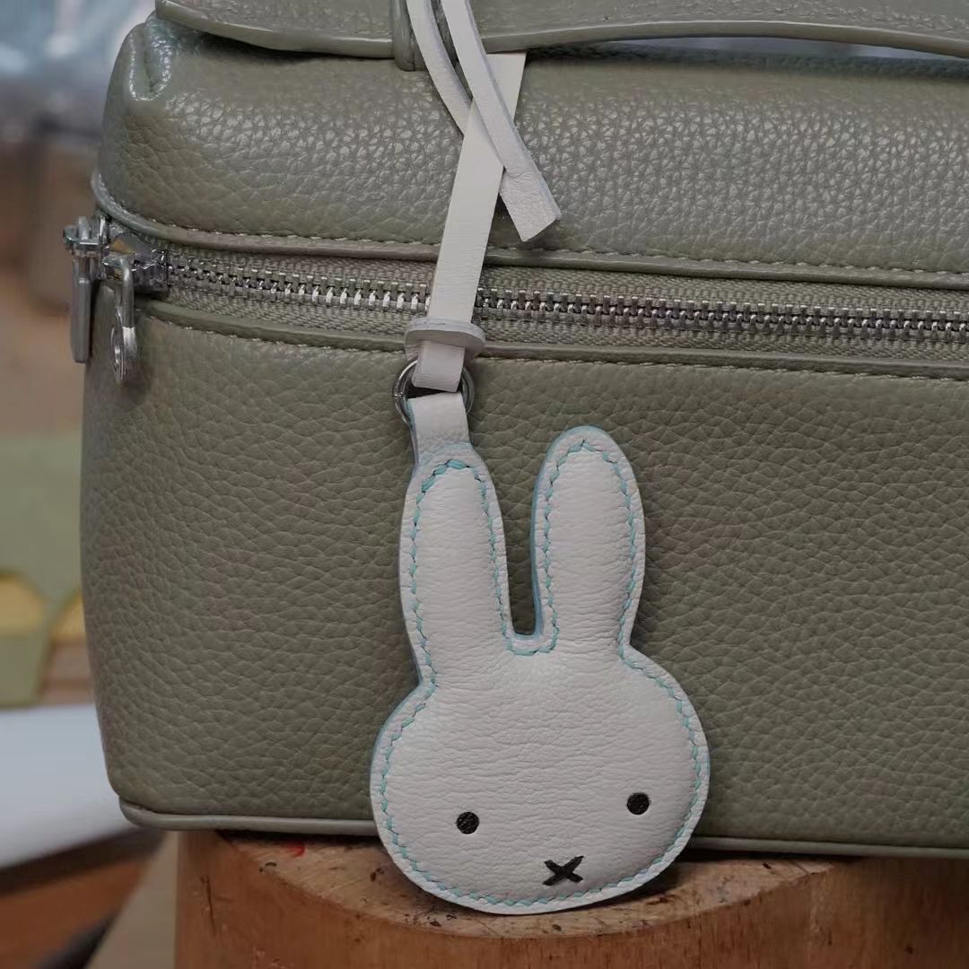 rabbit bag charm gift
keychain
birthday gift
Christmas gift