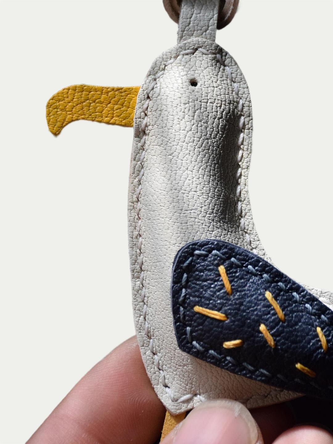 seagull bag charm gift
luxury handmade gift set
French sheepskin handmade keychain